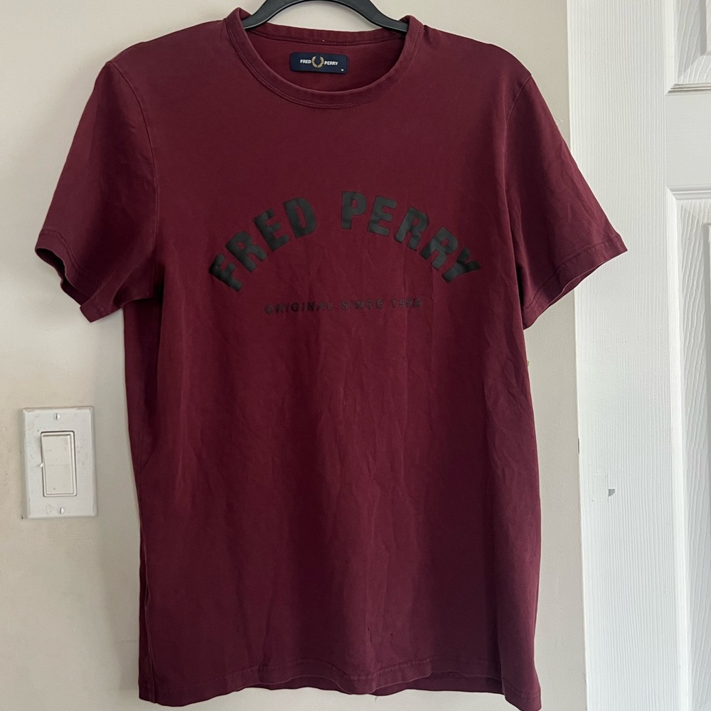 Fred Perry Men's Dark Red T-Shirt